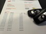 BMW 3-Serie 328i Executive van 1ste Eig in automaat met parkeersensoren en navigatie en bluetooth telefoon