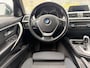 BMW 3-Serie 328i Executive van 1ste Eig in automaat met parkeersensoren en navigatie en bluetooth telefoon