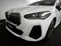 BMW 2-Serie Active Tourer 225e xDrive M-sport | Panoramadak | Lederen bekleding | Head-up display |