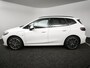 BMW 2-Serie Active Tourer 225e xDrive M-sport | Panoramadak | Lederen bekleding | Head-up display |