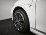 BMW 2-Serie Active Tourer 225e xDrive M-sport | Panoramadak | Lederen bekleding | Head-up display |