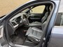 Volvo XC90 2.0 T8 390pk Recharge AWD Inscription | 7-persoons | Wegklapbare trekhaak | Lederen interieur | 360 camera | Navigatie | Stoelverwarming&koeling | Stuurverwarming | DAB | LED | Adaptieve cruise / Pilot assist | Lane assist | Virtual cockpit | Apple CarPlay / Android Auto | Head up display | Elektrisch verstelbare stoelen met memory | Volledig onderhouden!