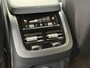 Volvo XC90 2.0 T8 390pk Recharge AWD Inscription | 7-persoons | Wegklapbare trekhaak | Lederen interieur | 360 camera | Navigatie | Stoelverwarming&koeling | Stuurverwarming | DAB | LED | Adaptieve cruise / Pilot assist | Lane assist | Virtual cockpit | Apple CarPlay / Android Auto | Head up display | Elektrisch verstelbare stoelen met memory | Volledig onderhouden!