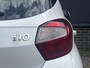 Hyundai i10 1.0 Comfort Smart / Navigatie / Apple Carplay & Android Auto / Cruise Control / Achteruitrijcamera / DAB radio /