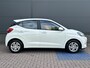 Hyundai i10 1.0 Comfort Smart / Navigatie / Apple Carplay & Android Auto / Cruise Control / Achteruitrijcamera / DAB radio /