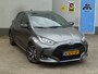 Toyota Yaris 1.5 Hybrid Executive|Head-Up|JBL|Sportstoelen|Blindspot|LED|Keyless-Entry/Go|Stoelverw.|Adaptive-Cruise|Mat-Grijs