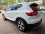 Volvo XC40 1.5 T5 Twin Engine Momentum Pro