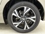 Toyota Yaris 1.5 Hybrid 115 First Edition + | Stoel en stuurverwarming | Dealeronderhouden |