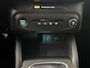 Ford Focus 1.0 EcoBoost Hybrid Titanium | Parkeersensoren V+A | Navigatie | Climate Control | Apple CarPlay / Android Auto |