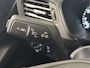 Ford Focus 1.0 EcoBoost Hybrid Titanium | Parkeersensoren V+A | Navigatie | Climate Control | Apple CarPlay / Android Auto |
