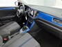 Volkswagen T-Roc 1.0 TSI Style Bus. R-line Stoelverwarming, ACC,