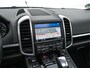 Porsche Cayenne 3.0 S E-Hybrid AWD (Plug-In) Aut. *PANO | LEATHER | XENON | MEMORY-PACK | NAVI-FULLMAP | HEATED-COMFORTSEATS | CAMERA | SHIFTPADDLES | PRIVACY-GLASS | ECC | PDC | CRUISE | TOWBAR | 21''ALU*