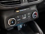 Ford Focus Wagon 1.5 EcoBoost ST Line 150Pk Automaat (APPLE CARPLAY, GROOT NAVI, STOELVERWARMING, KEYLESS, SPORTSTOELEN, PARKEERSENSOREN, CRUISE, LANE ASSIST, NIEUWSTAAT)