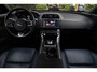 Jaguar XE 2.0 Portfolio Aut.| R-Sport | Panorama | Stoelverwarming | Nette staat | Elek. Kofferklep | Dealeronderhouden | NL. Auto