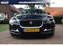 Jaguar XE 2.0 Portfolio Aut.| R-Sport | Panorama | Stoelverwarming | Nette staat | Elek. Kofferklep | Dealeronderhouden | NL. Auto