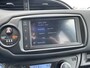Toyota Yaris 1.5 Hybrid Bi-Tone | Stoelverwarming | All Seasons