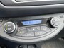 Toyota Yaris 1.5 Hybrid Bi-Tone | Stoelverwarming | All Seasons