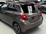Toyota Yaris 1.5 Hybrid Bi-Tone Navigatie Camera