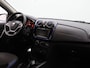 Dacia Sandero TCe Bi-Fuel Stepway Serie Limitee 15th Anniv. 100pk Camera | Cruise | Navi | Parkeersens. achter | Trekhaak afneembaar.