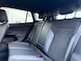 Volkswagen ID.4 Pro Limited Edition | 'App-Connect' draadloze smartphone integratie | Achterbank in ongelijke delen neerklapbaar incl. middenarmsteun en doorlaadmogelijkheid | Afstandscontrolesysteem (Front Assist), met voetgangers- en fietsersherkenning