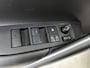 Toyota Corolla Cross Hybrid 140 Dynamic + | Stoel stuur en voorruitverwarming |