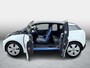 BMW i3 Basis 120Ah 42 kWh SOH 85,1% / Warmtepomp / Comfort-Pakket / 3 Fase / Stoelverwarming / Dealeronderhouden / 2x Laadkabel / Cruise Control / Navigatie Pakket /