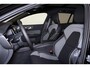 Volvo V60 T6 Recharge AWD Plus Dark - Panorama/schuifdak - IntelliSafe Assist & Surround - 360º Camera - Harman/Kardon audio - Verwarmde voorstoelen, stuur & achterbank - Parkeersensoren voor & achter - Elektr. bedienb. voorstoelen met geheugen - Head up display - Extra getint glas - 19' LMV