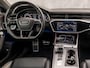 Audi A6 Avant 55 TFSI quattro S-Line 340Pk Automaat (PANORAMADAK, BANG&OLUFSEN, HEAD-UP DISPLAY, NAPPA LEDER, MEESTURENDE ACHTERAS, CAMERA, STOELVERWARMING, SFEERVERLICHTING, ADAPTIVE CRUISE, MATRIX LED, NIEUWSTAAT)