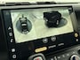 Land Rover Defender 110 2.0 P300e 110 Dynamic SE Edition Panoramadak | Cold Climate | Black Pack Woolstone/Ebony