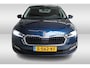 Skoda Octavia 1.0 e-TSI Business Edition Navigatie | Lichtmetalen velgen | El. achterklep | Cruise Control