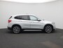 BMW X1 sDrive20i Orange Edition II | Automaat | Apple Carplay / Android Auto | Panoramadak | Harman/Kardon | Stoelverwarming | Trekhaak |