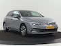 Volkswagen Golf 1.4 eHybrid Style | SOH 88,8% | Head-Up | Stoelverwarming | Trekhaak | Sfeerverlichting | Massage | Camera | Keyless | Matrix LED | Carplay | Adaptive cruise | Memory | Climate control | PHEV | Plug In