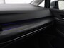 Volkswagen Golf 1.4 eHybrid Style | SOH 88,8% | Head-Up | Stoelverwarming | Trekhaak | Sfeerverlichting | Massage | Camera | Keyless | Matrix LED | Carplay | Adaptive cruise | Memory | Climate control | PHEV | Plug In