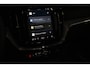 Volvo XC60 2.0 T6 Plug-in hybrid AWD Plus Dark Adaptieve cruise control Leder Navigatie Google Harman Kardon Panorama dak Lichtmetalen Velgen 19" Dab Stoelverwarming Camera Led Climate control Apple Carplay/ Android Auto