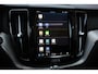 Volvo XC60 2.0 T6 Plug-in hybrid AWD Plus Dark Adaptieve cruise control Leder Navigatie Google Harman Kardon Panorama dak Lichtmetalen Velgen 19" Dab Stoelverwarming Camera Led Climate control Apple Carplay/ Android Auto