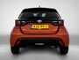 Toyota Yaris 1.5 Hybrid Executive | Dealer onderhouden | Head-Up Display | Dodehoek detectie | Parkeersensoren voor+Achter | Stoelverwarming | Apple CarPlay/Android auto | Cruise Control Adaptive | Achteruitrijcamera |