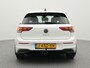 Volkswagen Golf 1.5 TSI 130pk Life Business | Trekhaak | Elektrisch bedienbare stoel | Side-Assist | Adaptieve Cruise Control |