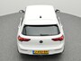 Volkswagen Golf 1.5 TSI 130pk Life Business | Trekhaak | Elektrisch bedienbare stoel | Side-Assist | Adaptieve Cruise Control |