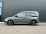 Volkswagen Caddy Kombi Limited Edition 1.5 e-Hybrid Limited Edition | Trekhaak | Zwart dak | PHEV | Ergo comfort stoelen | 4 Seizoenen Banden
