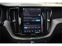 Volvo XC60 2.0 T8 Plug-in hybrid AWD Plus Black Edition , Panoramadak, Trekhaak, Nappaleer, Harman&Kardon, Stuurverwarming