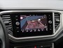 Volkswagen T-Roc 1.5 TSI Style Business | Virtual | 17 inch velgen | Trekhaak | Led