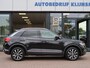 Volkswagen T-Roc 1.5 TSI Style Business | Virtual | 17 inch velgen | Trekhaak | Led