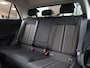 Volkswagen T-Roc 1.5 TSI Style Business | Virtual | 17 inch velgen | Trekhaak | Led