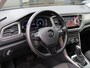 Volkswagen T-Roc 1.5 TSI Style Business | Virtual | 17 inch velgen | Trekhaak | Led