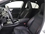 Mercedes-Benz A-klasse 180 Business Solution AMG / Panaroma-dak / Memory-Stoelen / Night-Pakket / Achteruitrijcamera /