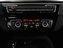 BMW X1 xDrive20i Sport Line | Stoelverwarming | Head-Up | Trekhaak | Camera | Navigatie Plus | Park Assist | Sportstoelen | Full LED | Climate control | Bluetooth | Cruise control | 19 inch lichtmetalen velgen