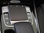 Mercedes-Benz B-klasse 180 Business Solution AMG / Panaroma-dak / Night-Pakket / Achteruitrijcamera /