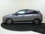 Mercedes-Benz B-klasse 180 Business Solution AMG / Panaroma-dak / Night-Pakket / Achteruitrijcamera /