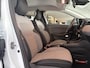 Renault Clio 1.0 TCe ECO-G 100 evolution Airco - Navigatiesysteem - Parkeersensor achter - Radio - Cruise control - Bluetooth - Stuur multifunctioneel - Led verlichting - Centrale vergrendeling met afstandsbediening - Elektrische ramen