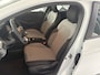 Renault Clio 1.0 TCe ECO-G 100 evolution Airco - Navigatiesysteem - Parkeersensor achter - Radio - Cruise control - Bluetooth - Stuur multifunctioneel - Led verlichting - Centrale vergrendeling met afstandsbediening - Elektrische ramen